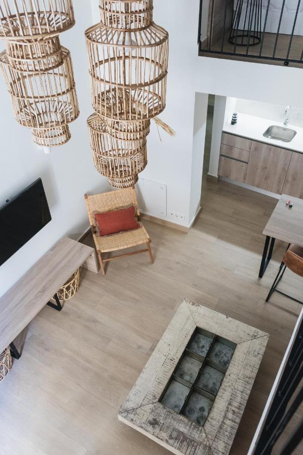 Apartaments La Rambla - Licorella - 4 Persones 코르누데야 외부 사진